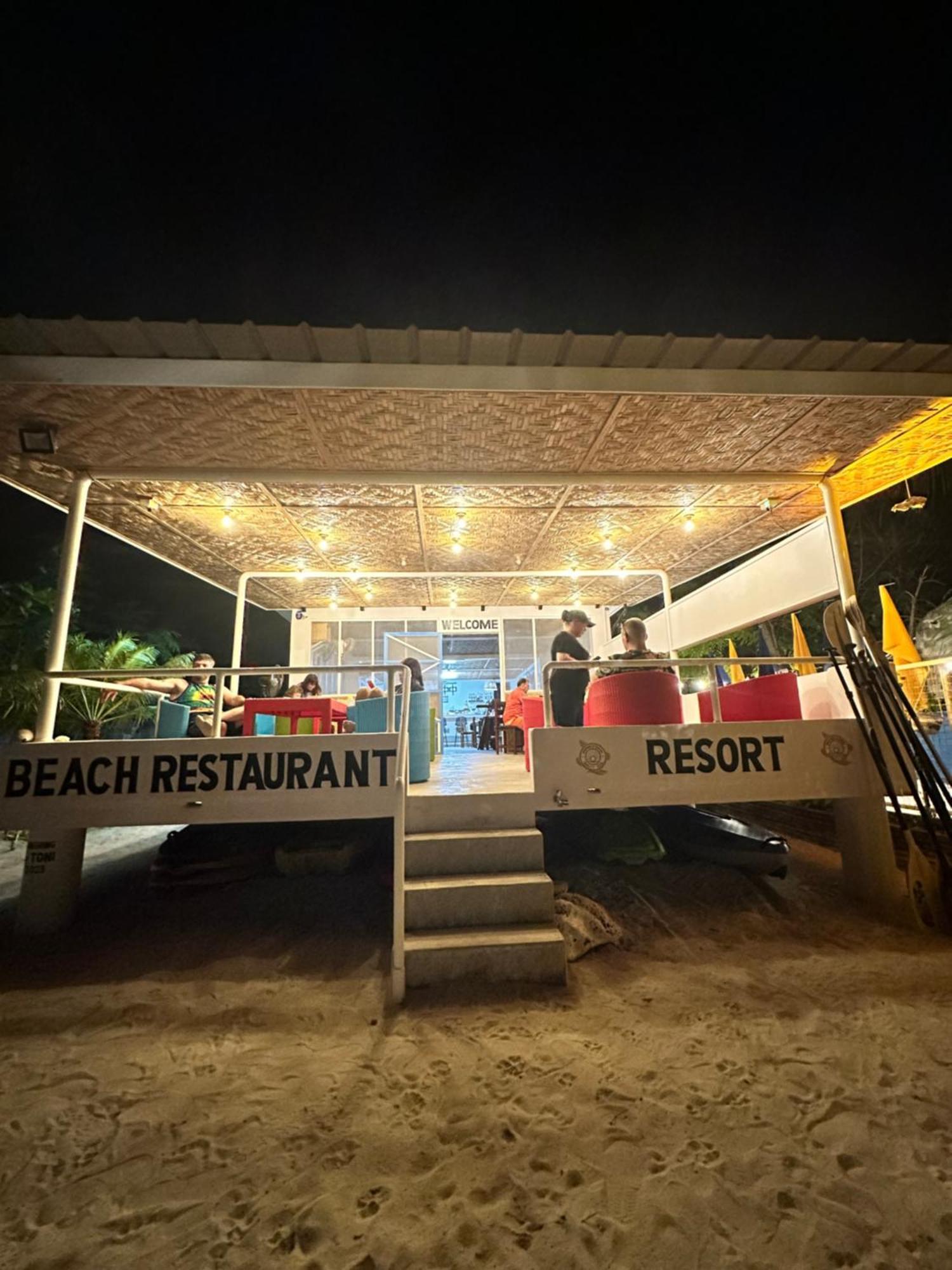 In Dai Aquasports And Beach Resort سانتا في المظهر الخارجي الصورة