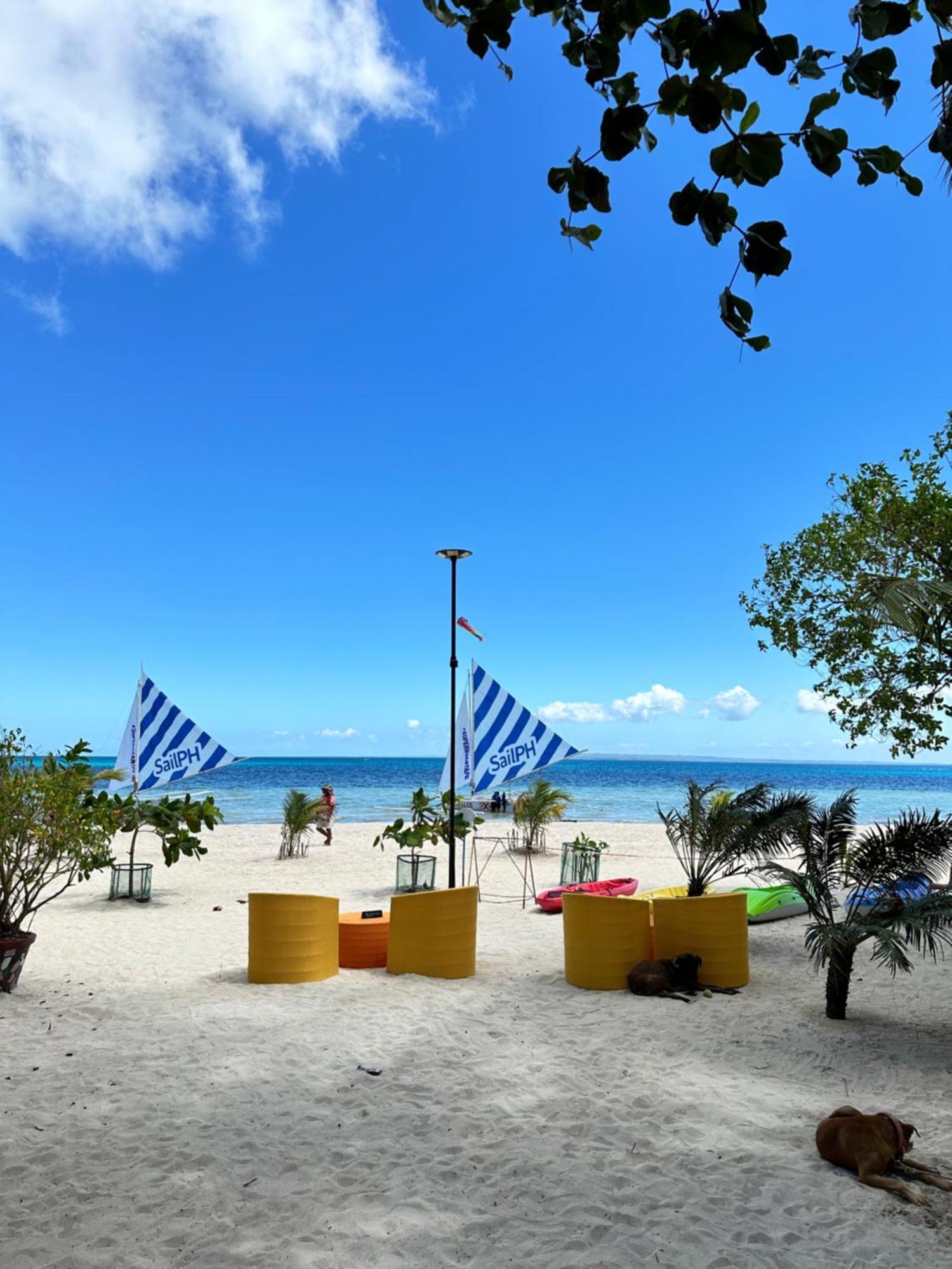 In Dai Aquasports And Beach Resort سانتا في المظهر الخارجي الصورة