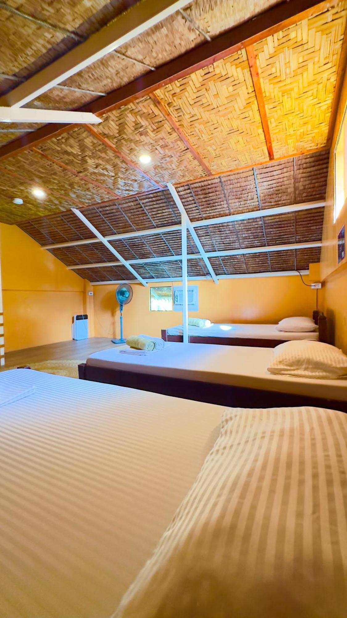 In Dai Aquasports And Beach Resort سانتا في المظهر الخارجي الصورة